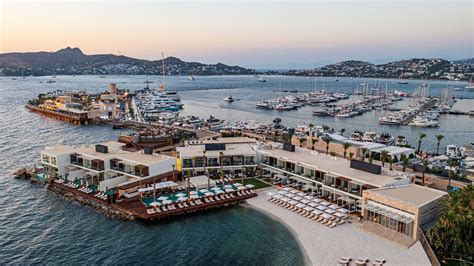 Bodrum Shopping: Top 10 Luxury Brands at Yalikavak Marina